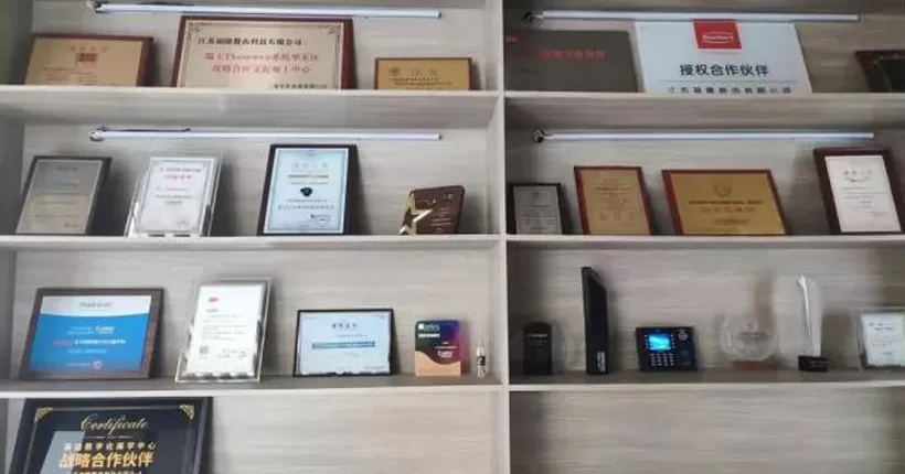 Китай Fulong Цифровая стоматология Партнеры с RAYSHAPE 3D печати Решение значительно снизить скорость восстановления имплантата зубной плесени возвращает!